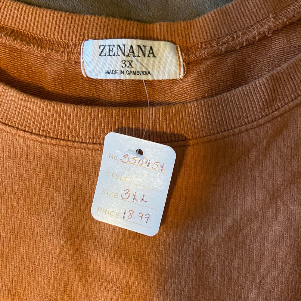 NWT Zenana ombré Crop Top